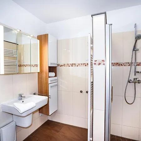 Aminas 2, Appartement