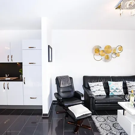 Aminas 2, Appartement